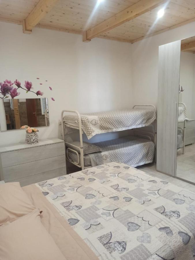Al Vicoletto Villa Taranto Luaran gambar